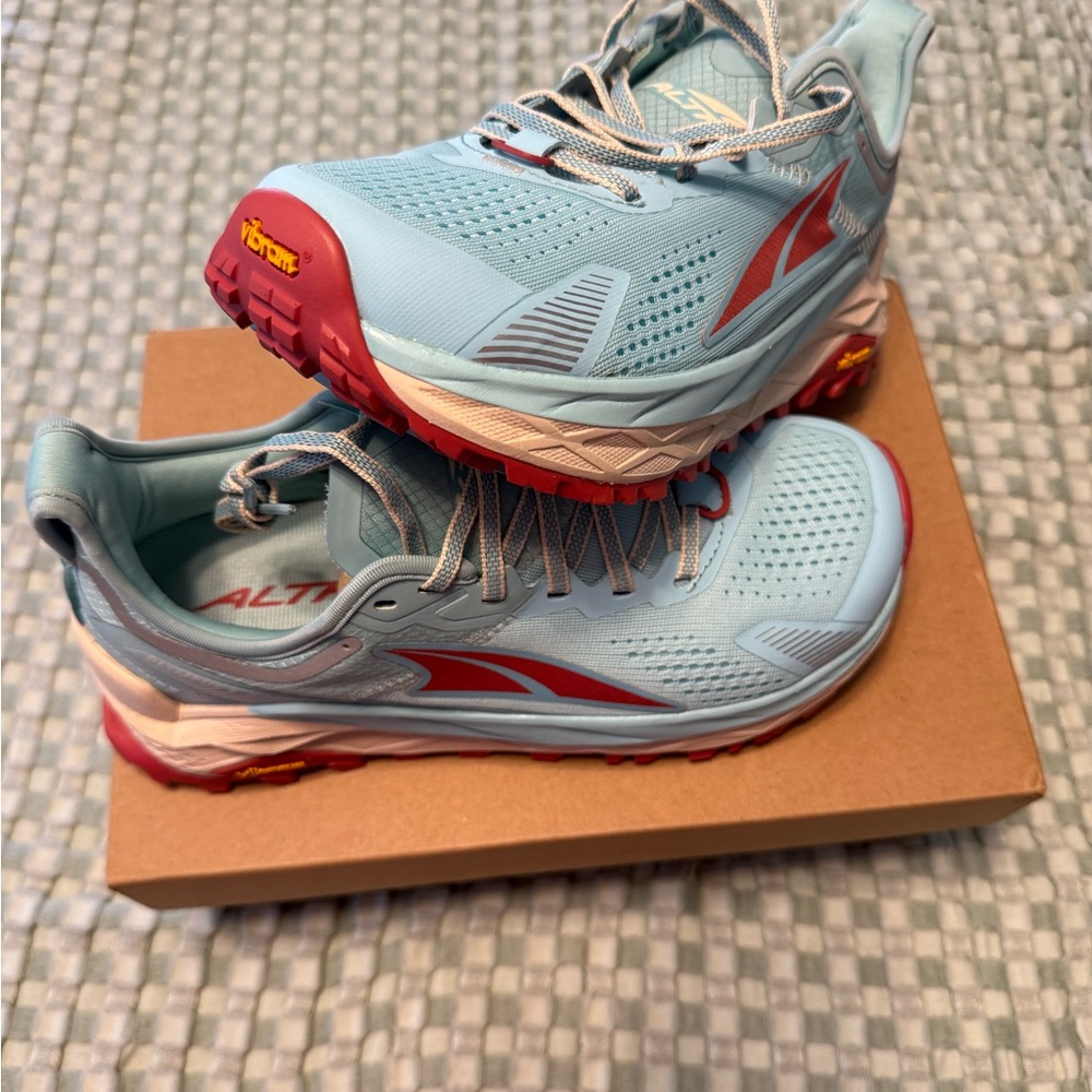 Altra Light Blue and Pink Women's Trail Running Shoes